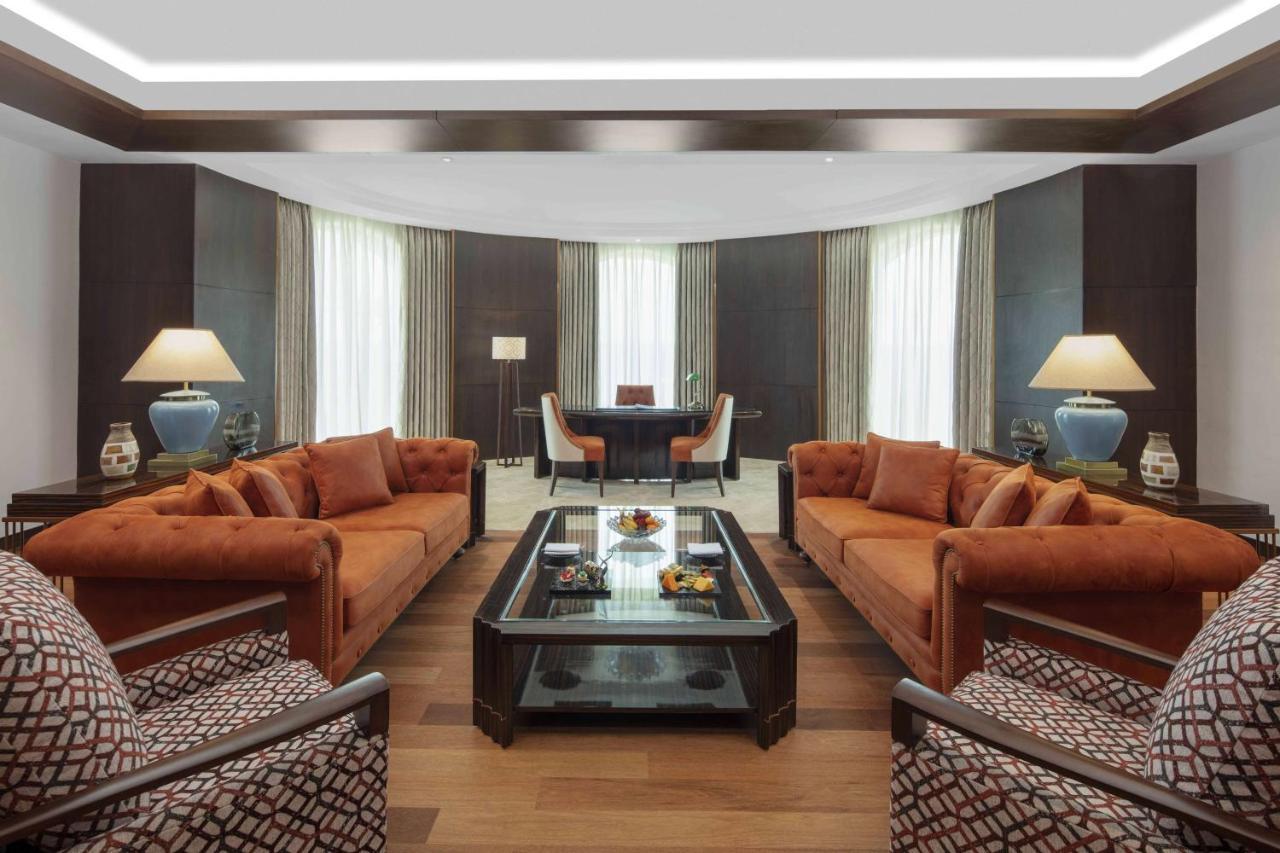 Radisson Blu Plaza Hotel Mysore Ngoại thất bức ảnh The interior of the Presidential Suite at the Mandarin Oriental, Munich