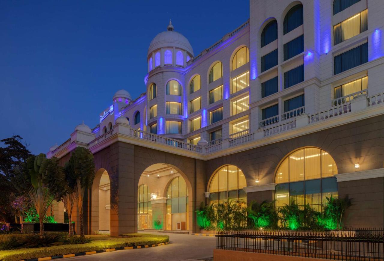 Radisson Blu Plaza Hotel Mysore Ngoại thất bức ảnh The Leela Palace, New Delhi